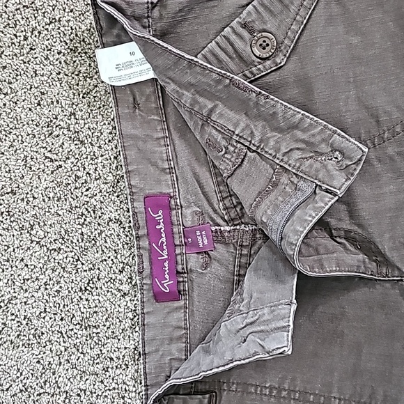 Gloria Vanderbilt Shorts - Picture 4 of 4